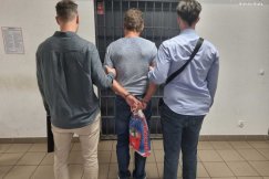 Zwyzywał nastolatkę, bo nie podała mu alkoholu. Później rzucił się na policjanta - foto