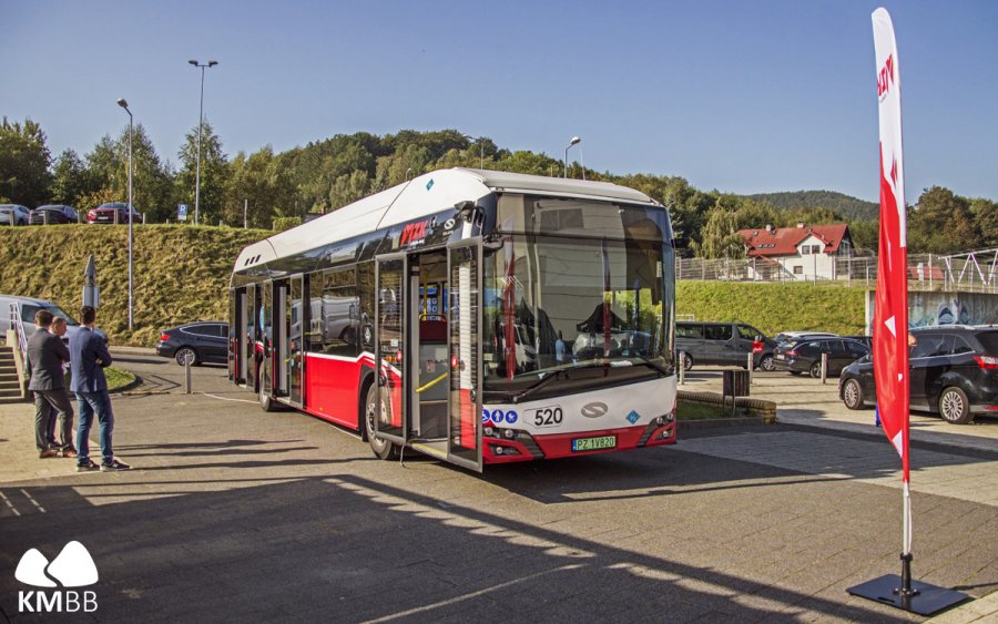 Po mieście jeździ autobus na wodór. MZK niebawem kupi sześć takich pojazdów - foto