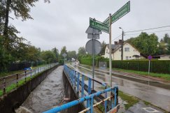 Mieszkańcy są wściekli i bezradni. Radny ze Starego Bielska domaga się powołania zespołu
