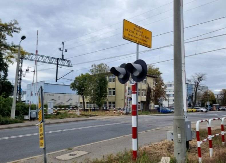 Mieszkańcy boją się paraliżu komunikacyjnego. Wiemy, kiedy czasowo będą zamykać przejazd