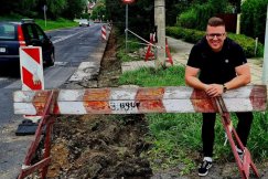 Pracuś, zdrajca, kibol? Miał obiecane nowe stanowisko, ale może o nim zapomnieć