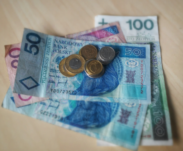 Ministerstwo odpowiada na nasz artykuł. MOPS dostał pieniądze i wypłaca świadczenie