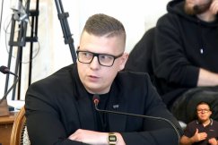 Radny pokajał się w trakcie sesji. „Dziś jest pierwsza publiczna okazja” - foto