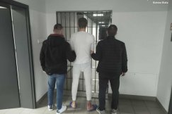 Nocny rozbój z użyciem broni na stacji paliw! Policja po krótkim pościgu zatrzymała sprawcę - foto