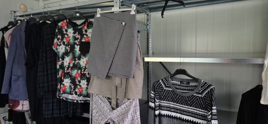 Skończmy z „fast fashion”! Mała rewolucja w segregacji