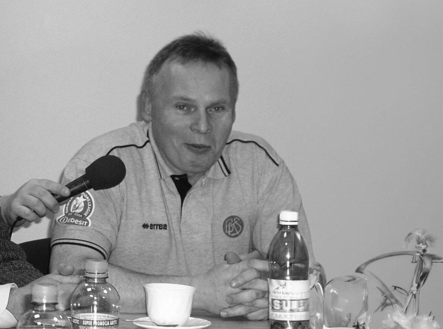 Nagłe odejście zasłużonego szkoleniowca. Był współtwórcą sukcesów BKS Stal