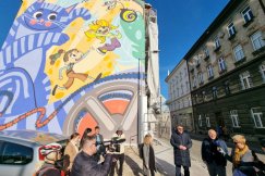Takiego muralu tu brakowało. Wiosną dołączą do niego kultowe bielskie postacie - foto