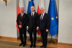 Radny został profesorem. Nominację odebrał z rąk prezydenta Andrzeja Dudy - foto