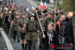 Poniedziałkowe trudności w związku ze świętem. Utrudnienia w kursowaniu wielu linii MZK