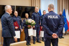 Minister przyjął bohaterów i wręczył nagrody finansowe. „Jestem z nich dumny” - foto