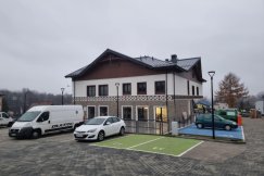 Długo czekali, ale efekt końcowy robi wrażenie. Beskidzka architektura cieszy oko - foto