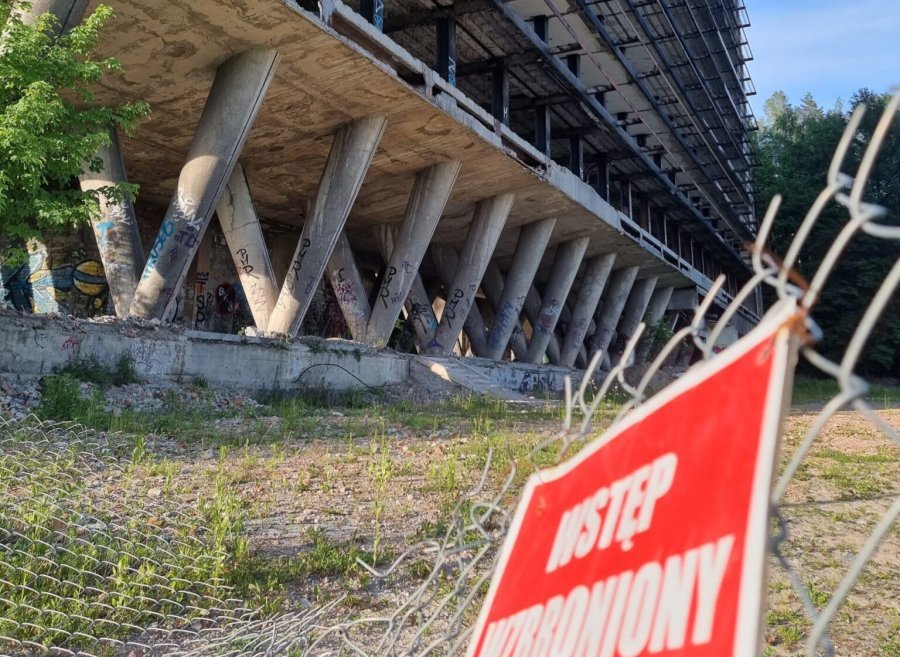 Właściciel Stalownika trafił do więzienia. Dawny szpital zastawiony jest gigantyczną hipoteką