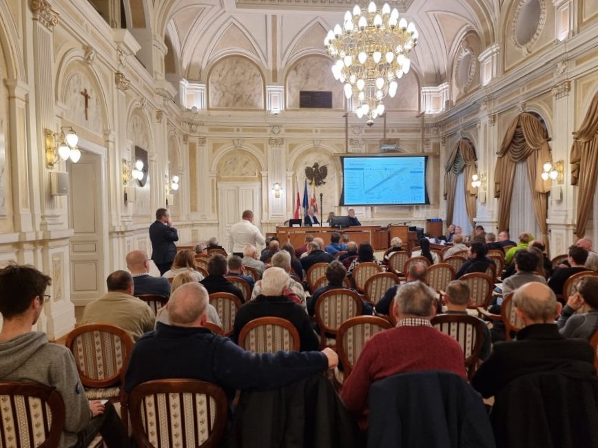 Mieszkańcy pełni obaw przed rewitalizacją. PKP nie chce generować kosztów i będzie „po taniości”?