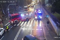 Czołowe zderzenie w centrum miasta. Były poważne utrudnienia w ruchu - foto