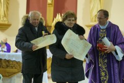 Papież przyznał medale rodzinie z Międzyrzecza. Mają wielkie zasługi dla kościoła - foto