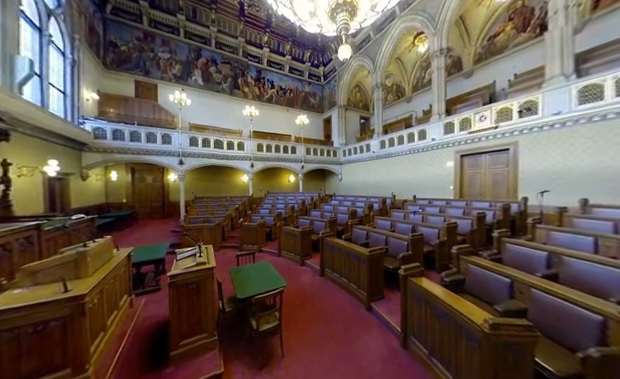 Freski wiedeńskiego ratusza tworzył malarz z Kaniowa. Malował je etapami - foto