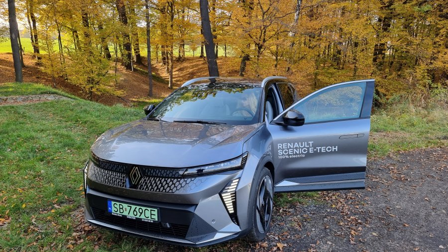 Renault Scenic E-Tech. To ekologiczny i ekonomiczny, rodzinny SUV z charakterem - foto