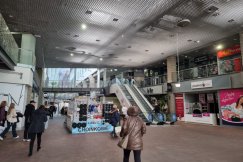 Krótka awaria energetyczna w centrum Bielska-Białej. Zasilania nie było m.in. w Sferze - foto