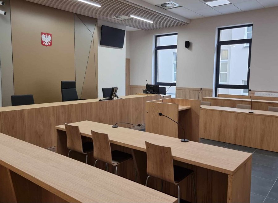 Dziennikarze i policjanci na podsłuchach. „Ta sprawa od początku jest absurdalna”