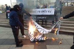 Radni PiS straszą „egzotycznymi” imigrantami. Podali przykład, a policja prostuje ich domysły