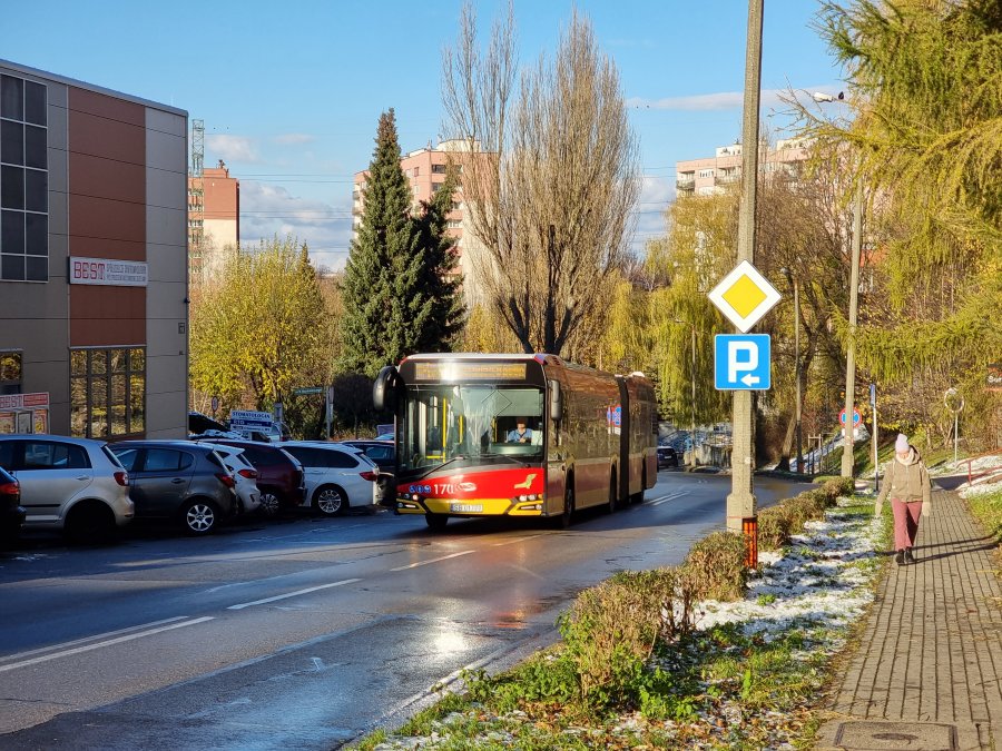 Skrzyżowanie na osiedlu do przebudowy. Wbrew plotkom, nie będzie tu ronda - foto