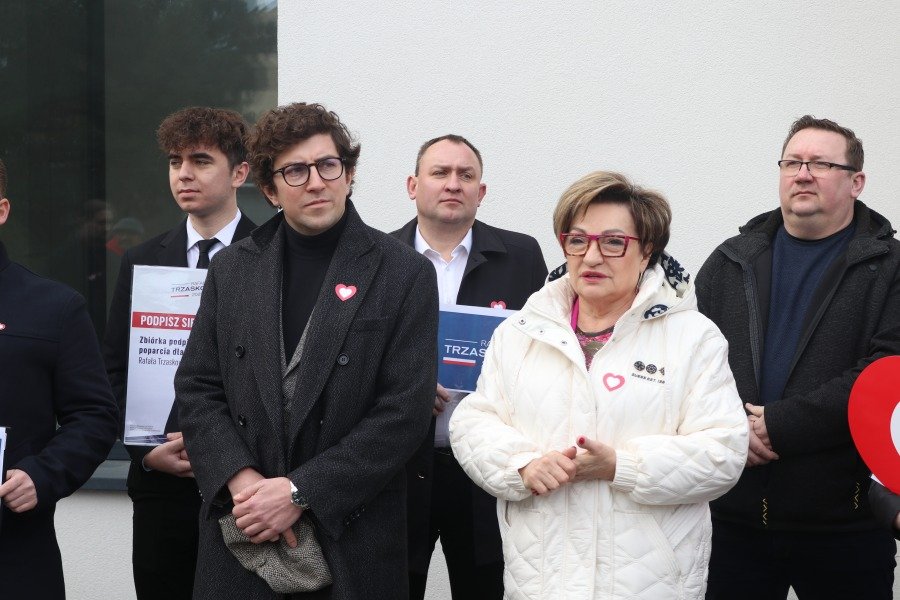 Zbierają podpisy dla Rafała Trzaskowskiego. Wśród zaangażowanych działacze partii - foto