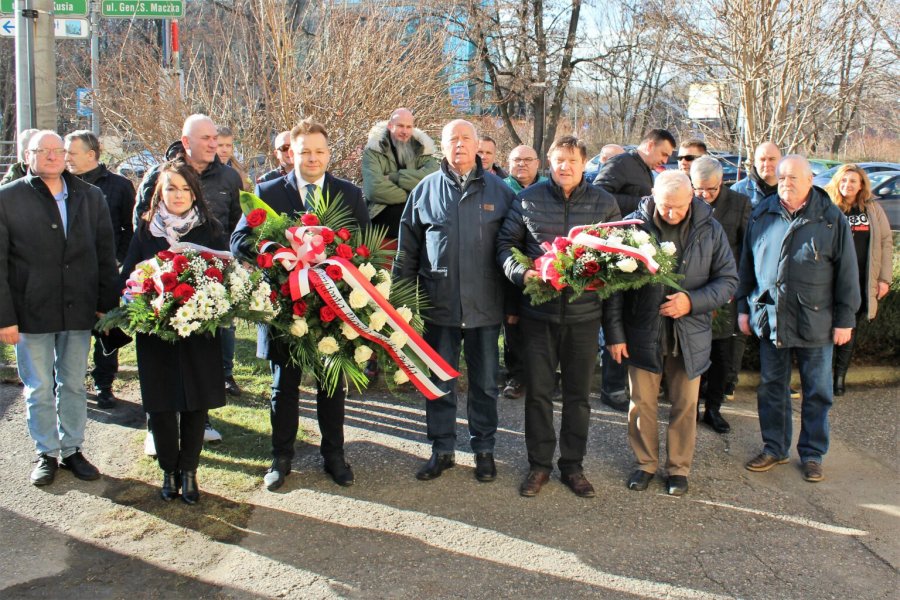 Zmusili do odejścia najważniejszych partyjnych dygnitarzy. Nigdzie nie było takiego strajku - foto