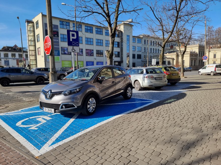 Skąd wziął się „bubel” z kopertą? Urzędnicy zapewniają, że straty są tylko wizerunkowe - foto