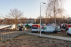 Darmowego parkowania nie będzie. Miasto twierdzi, że liczba pojazdów przy targowisku rośnie