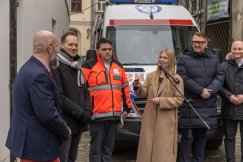 Wysłużony, ale sprawny. Ambulans z Chorzowa trafił do PCK w Bielska-Białej - foto