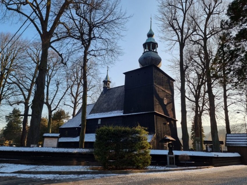 Trwa remont wyjątkowego zabytku. Na wiosnę ruszą pracę przy wyjątkowej polichromii  - foto