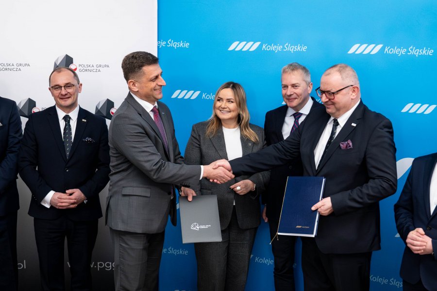 Koleje Śląskie wybudują nową bazę techniczną. Wkrótce na szlak wyjadą też nowe pociągi