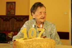 Elitarne grono stale się powiększa. Najstarsza mieszkanka Bielska-Białej ma 107 lat! - foto