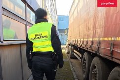 Wpadli, gdy przeładowywali gigantyczną kontrabandę. Kolejne zatrzymania kwestią czasu - foto i film