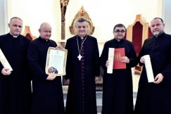 Papież Franciszek wskazał czterech księży. Mogą rozgrzeszyć z rzadko spotykanych grzechów
