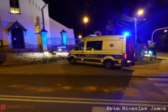 Czołowe zderzenie osobówki ze skuterem w Straconce. Obeszło się bez hospitalizacji - foto