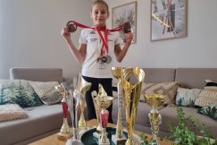 Tańcząca na kole. 12-latka jest w tym mistrzynią i wygrywa kolejne trofea - foto