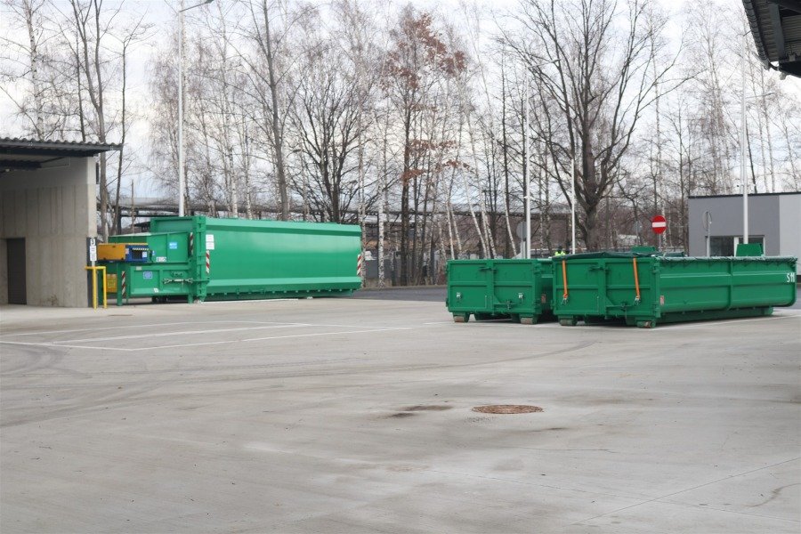 Nie będzie specjalnych pojemników i odbioru z gabarytami. Będzie pilotaż innego rozwiązania