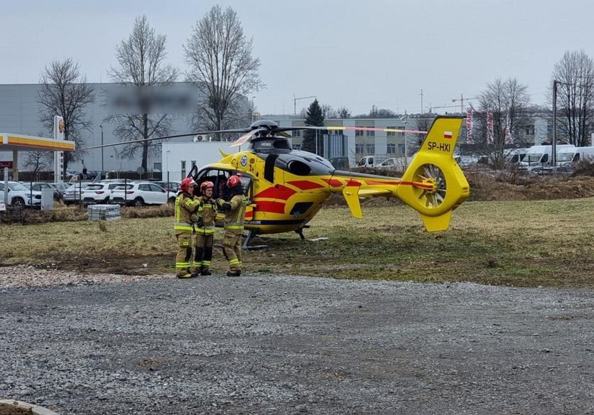 Śledztwo po wypadku w bielskiej firmie. Prokuratura dysponuje nagraniem zdarzenia - foto