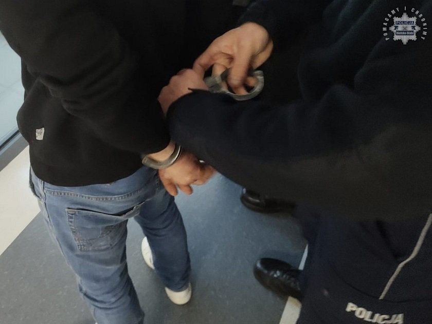 Seria kradzieży w bielskich sklepach. Złodzieje często wpadają na gorącym uczynku - foto