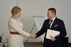 Odznaka dla kierowniczki i powołanie dla bielskiego naukowca. „Instytut potrzebuje ludzi w terenie” - foto