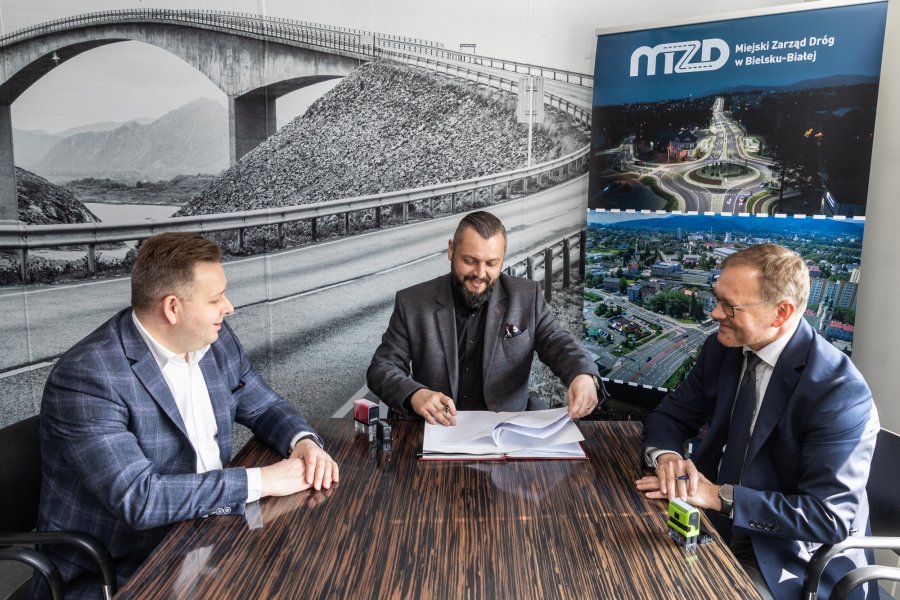 Po wielu trudach podpisali kontrakt na projekt węzła. To inwestycja warta setki milionów złotych - foto