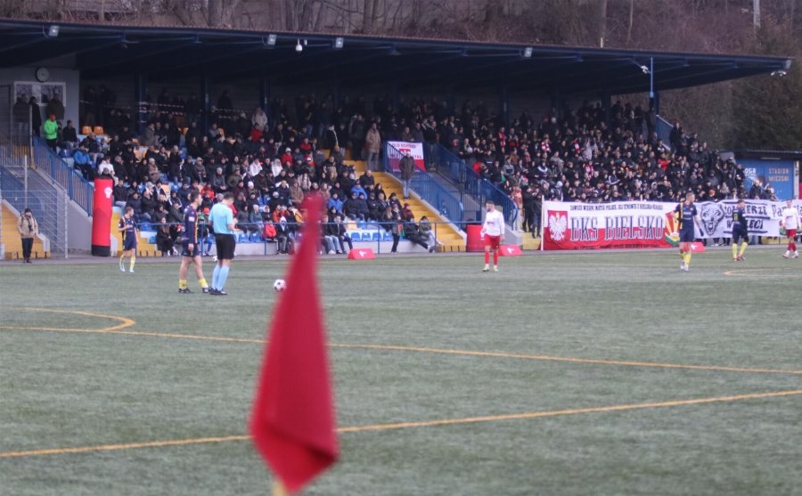 Miasto stanowczo ucina kłamliwe insynuacje. Obiekt sportowy nie zostanie sprzedany