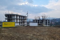 Deweloperka kwitnie pod Dębowcem. Nieudolna ochrona przed budową „apartamentów” - foto