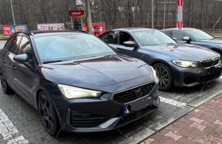 Nieoznakowane BMW i Cupra na bielskich drogach. Dziś lepiej zdjąć nogę z gazu - foto