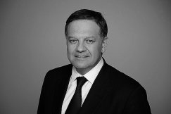 W katastrofie zginęła polska elita. Wśród nich prezydencki minister z Bielska-Białej
