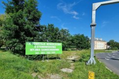 Billboard zniknął, ale myjnia może powstać. Mieszkańcy znów protestują - foto