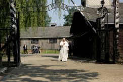 Symboliczna wizyta na terenie diecezji. Jej charakter wynikał z osobistej woli Franciszka - foto