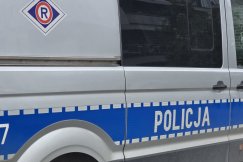 Szybki wyrok dla uciekiniera. Bezwzględne więzienie za jazdą z wielokrotnymi zakazami