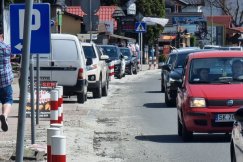 Koniec darmowego parkowania w weekendy? Samorządy liczą zyski - foto